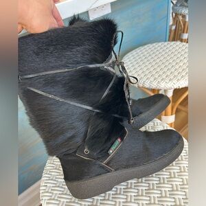 Pajar Canada Size 38 (7-7.5) Vintage Black Goat fur wool-lined Boots